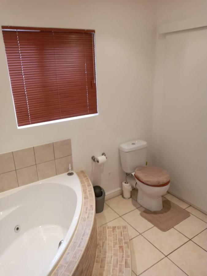 Birds Holiday Accommodation 1 Cape Town Eksteriør bilde